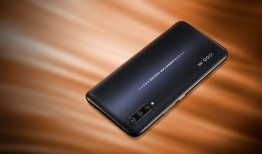 iqoo小屏手机最新爆料,极致小巧，性能卓越，引领潮流新趋势”